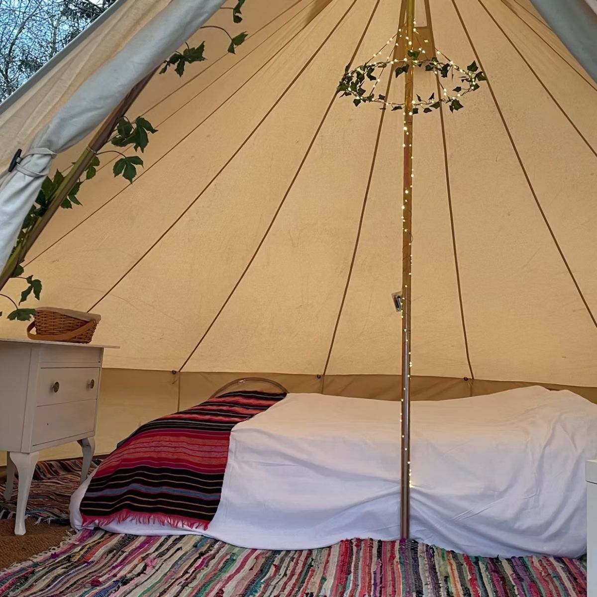 Bell tent - 2 nights
